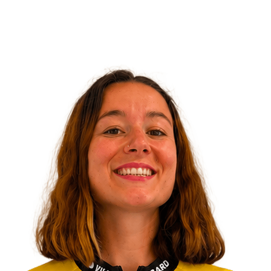 Ève Moins